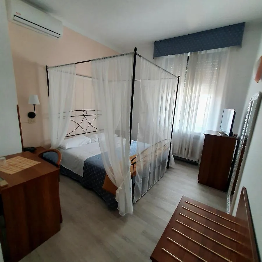 Hotel Perla Massa Lombarda