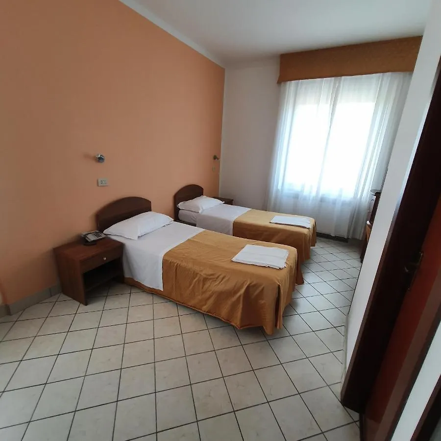 Hotel Perla Massa Lombarda
