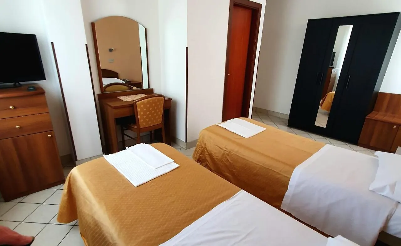 Hotel Perla Massa Lombarda