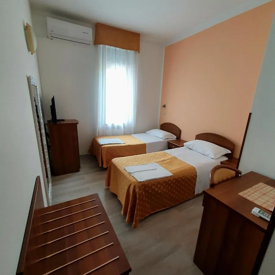 Hotel Perla Massa Lombarda