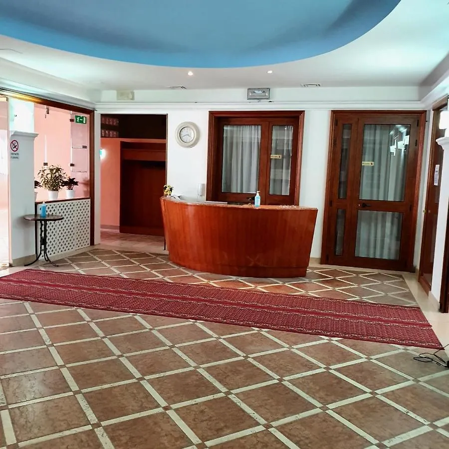 Hotel Perla Massa Lombarda